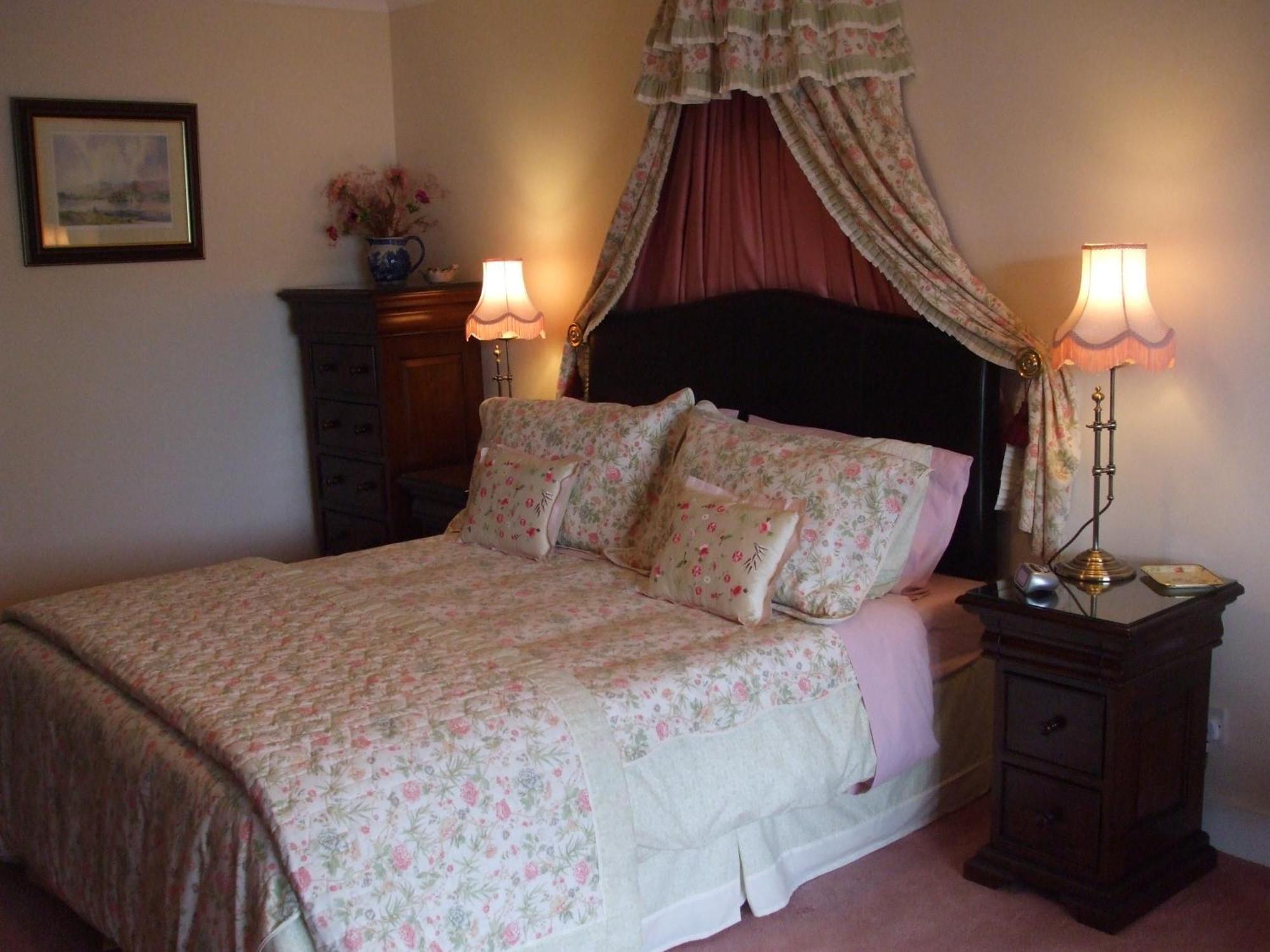 Tigh Na Bruach B&B Invermoriston Ngoại thất bức ảnh
