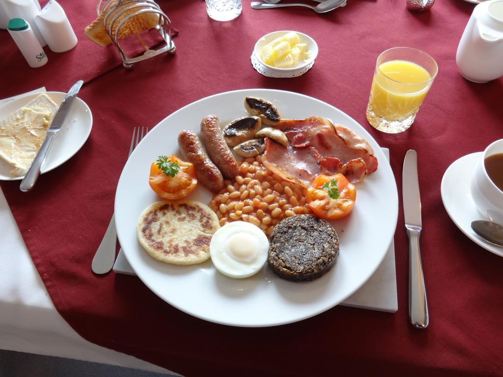 Tigh Na Bruach B&B Invermoriston Ngoại thất bức ảnh